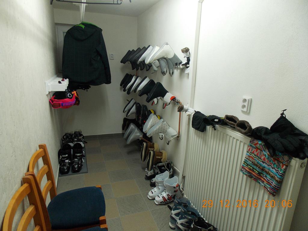 Apartman Jas ลิฟตอฟสกีมิคูลาช ภายนอก รูปภาพ