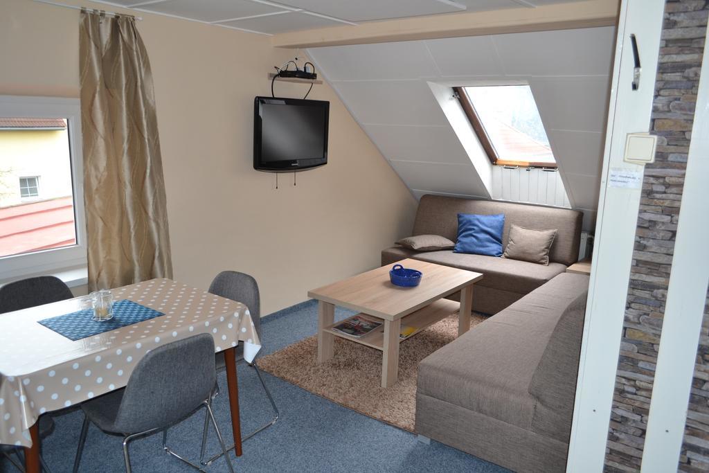 Apartman Jas ลิฟตอฟสกีมิคูลาช ภายนอก รูปภาพ